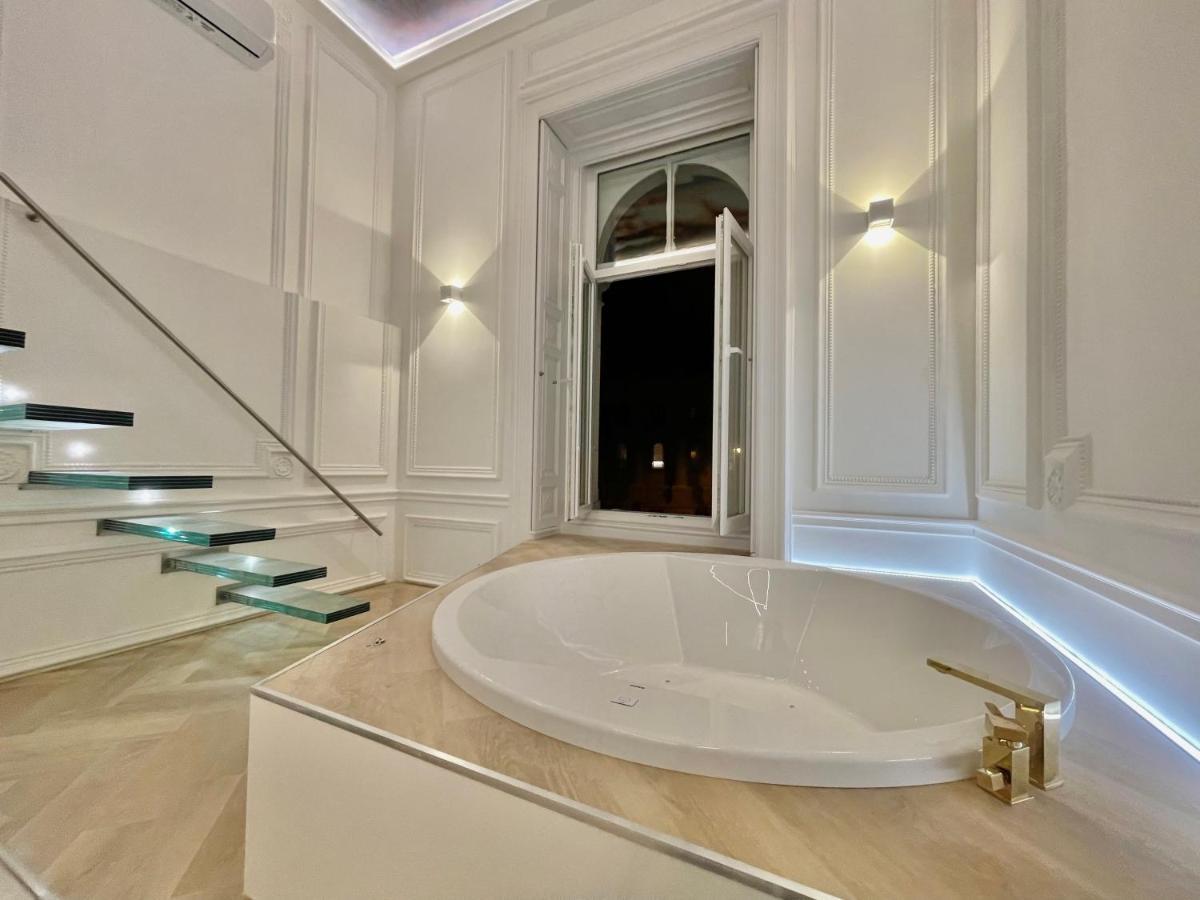 Top Luxury Suites Budapesta Exterior foto