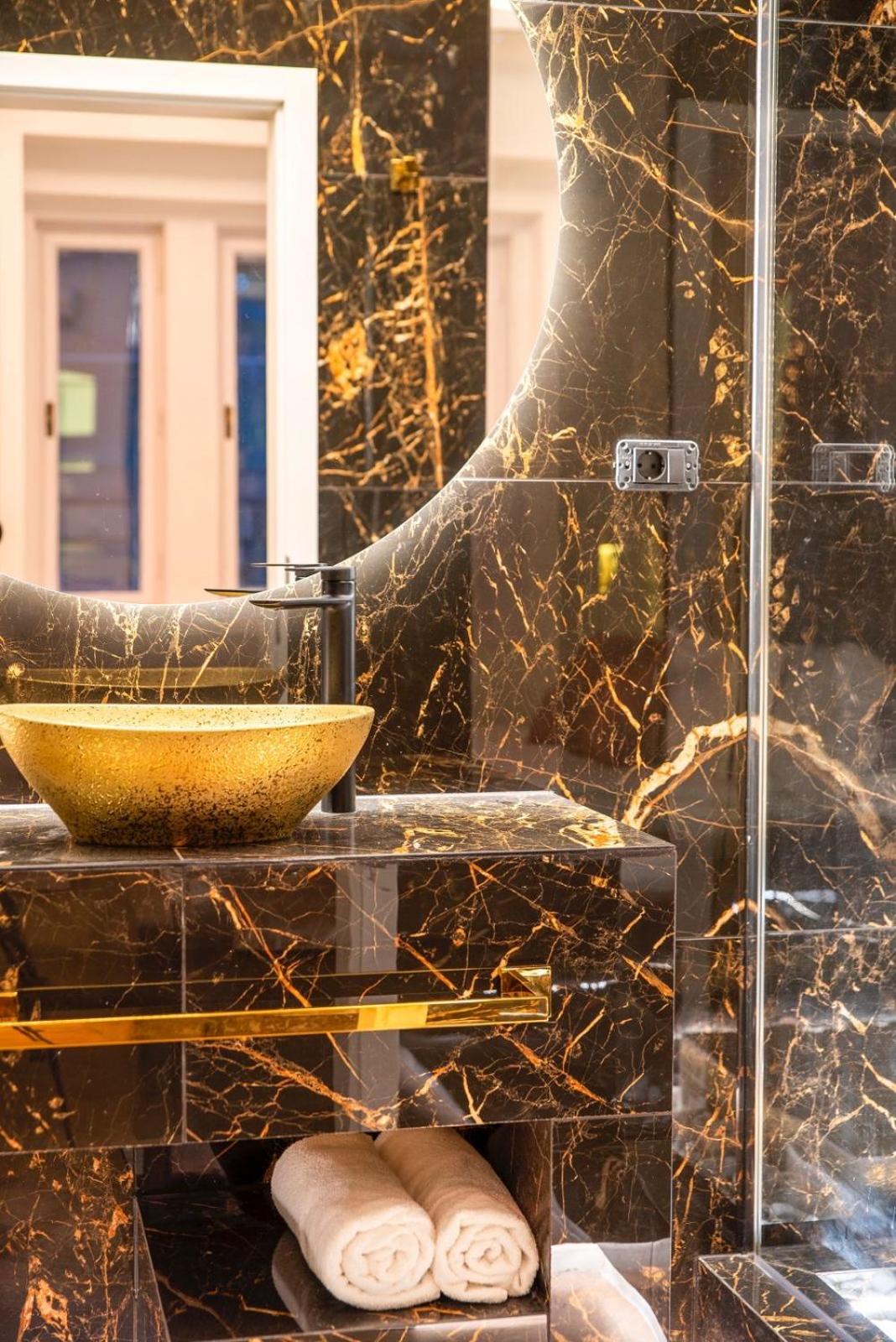 Top Luxury Suites Budapesta Exterior foto